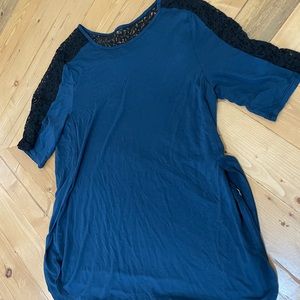 Old Navy brand, XL, blue shirt
